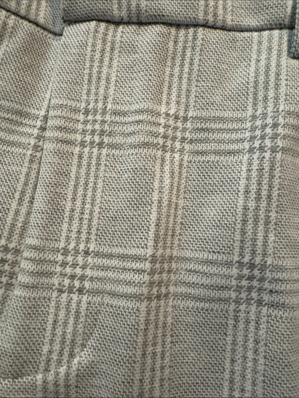 Liverpool Men's Light Gray Plaid Dress Pants